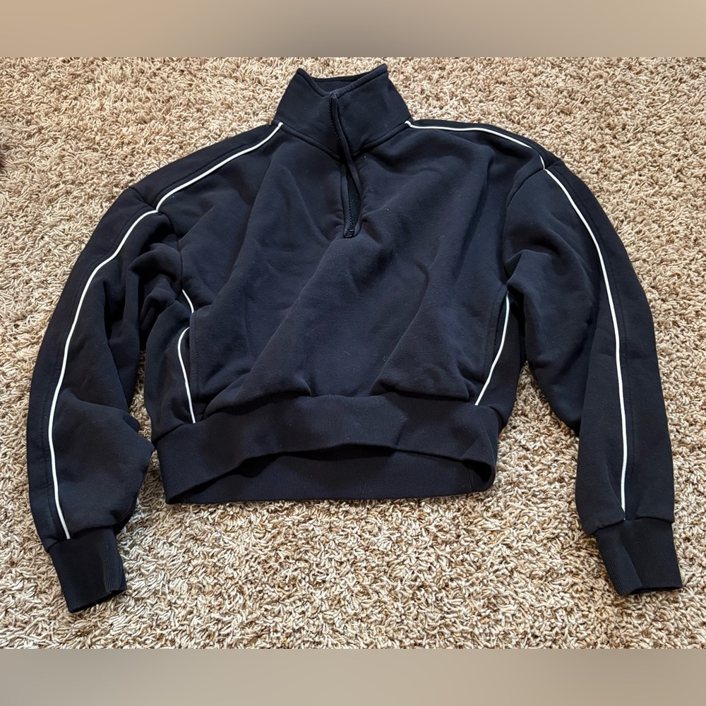 Athleta Black quarter zip pullover size Women’s XXS